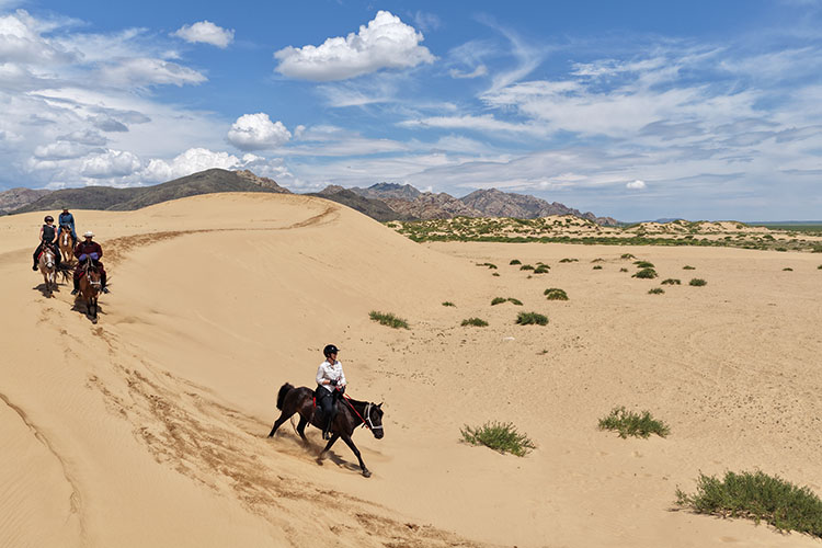 Rando à cheval de luxe en Mongolie