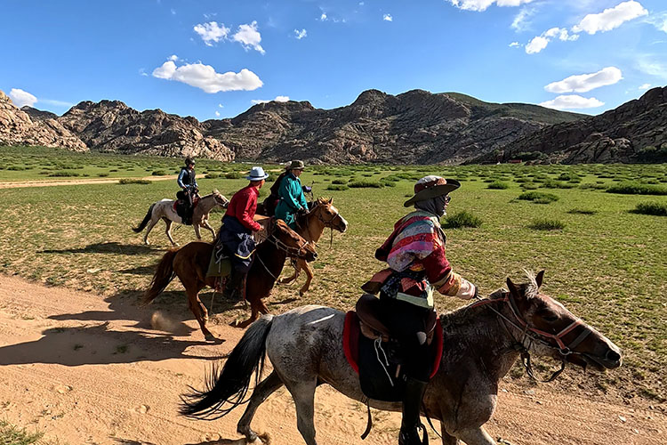 Rando Cheval Mongolie - Voyage équestre Premium de luxe